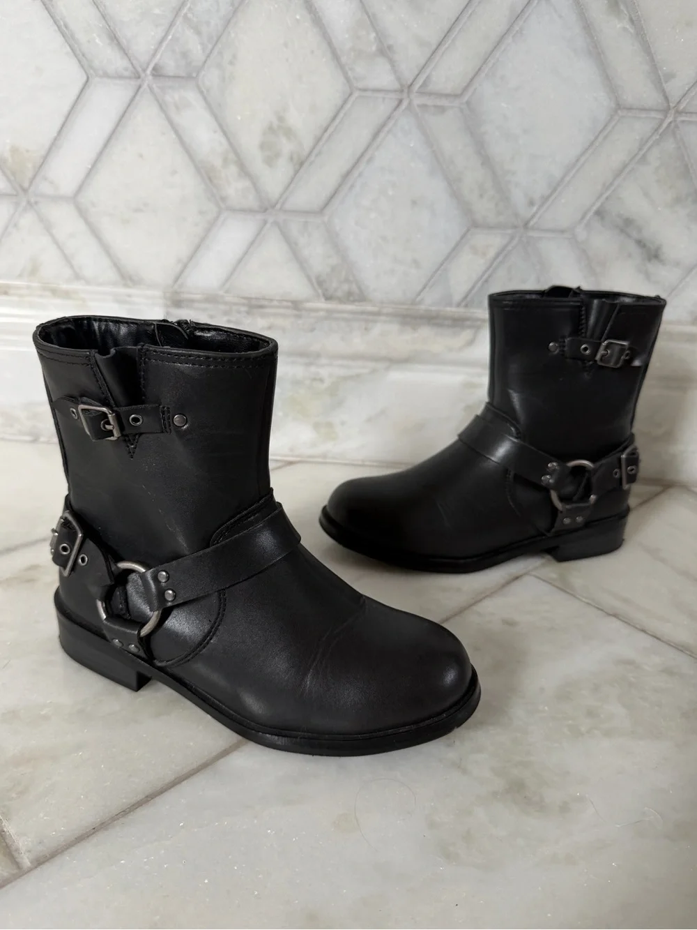 Size 12 Girls Steve Madden Black Boots